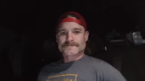 Snapshot of dngl264699 chatting on February 15, 10:33 am ImperviousAnchored online show from February 15, 10:33 am