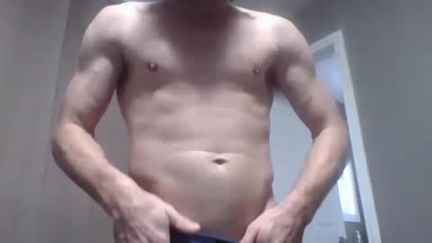 Snapshot of dngl264699 chatting on March 5, 12:27 am ImperviousAnchored online show from March 5, 12:27 am