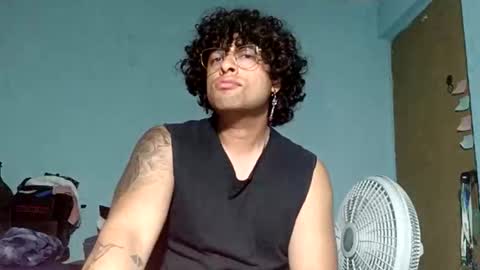 Snapshot of docpepino chatting on April 13, 6:41 am MrPepino online show from April 13, 6:41 am