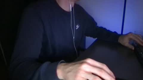 doctor_luv_69 online show from June 3, 8:03 pm