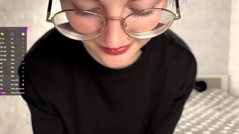 Annie PVT IS OPEN online show from October 17, 9:06 pm