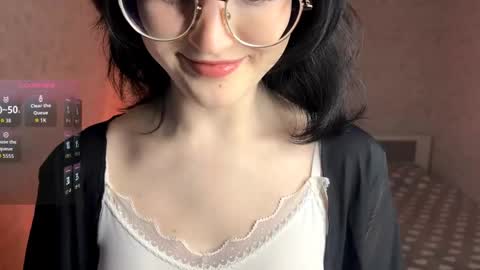 Annie PVT IS OPEN online show from May 1, 9:19 pm