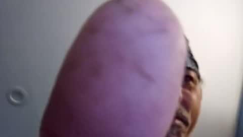 Snapshot of dogbone999081 chatting on November 29, 11:13 am dogbone999081 online show from November 29, 11:13 am