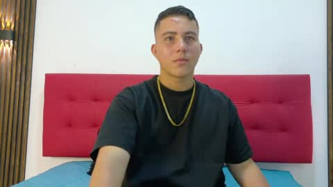 Snapshot of dogerman_01 chatting on May 15, 11:50 am 01 online show from May 15, 11:50 am