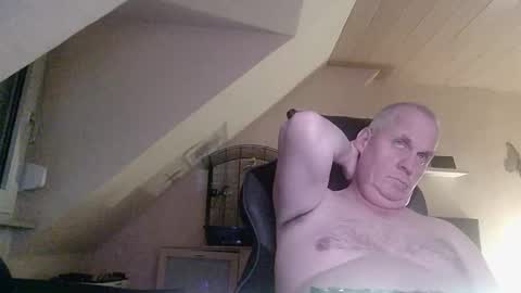 doggy2629 online show from November 15, 4:25 pm