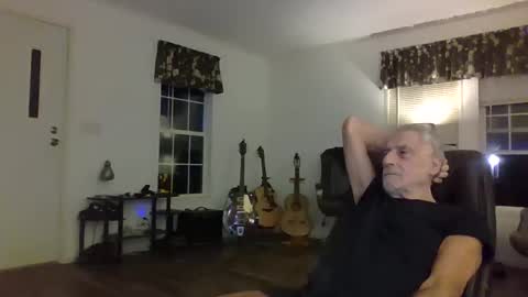 dogluc7 online show from January 1, 3:56 am