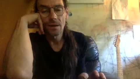 Snapshot of dogstarmanitee chatting on November 19, 8:25 am dogstarmanitee online show from November 19, 8:25 am