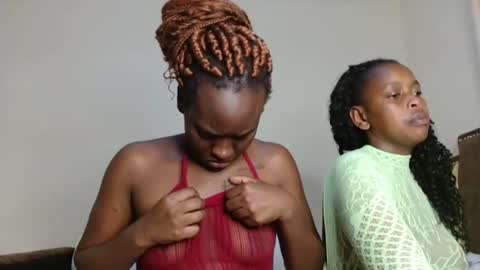 Dolce online show from November 19, 8:20 pm