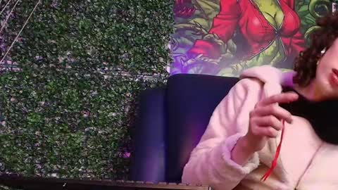  DOLCE AMOUR  online show from March 17, 8:45 pm