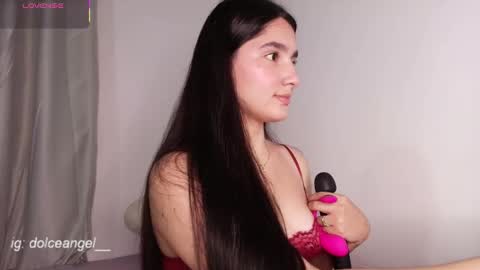 Snapshot of dolceangel__ chatting on September 21, 2:24 am Blair online show from September 21, 2:24 am