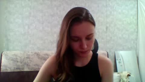 dolcezza_ online show from May 5, 10:12 am