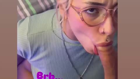 Snapshot of doll_and_sex chatting on December 16, 3:44 am Auro and Santiago online show from December 16, 3:44 am