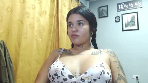 doll_and_thebrown online show from October 8, 11:24 pm