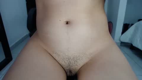 doll_dollys_ online show from January 22, 4:02 am