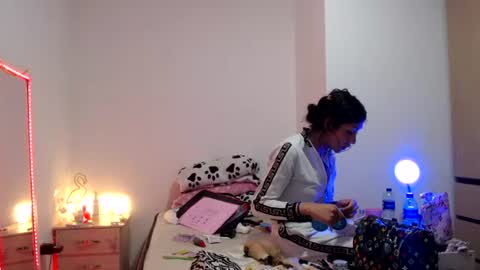 Catherine XXX online show from June 12, 9:14 pm
