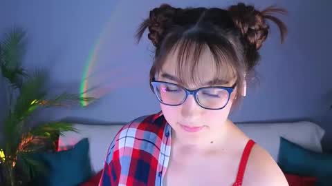 Snapshot of doll_tessa chatting on October 17, 2:30 pm Tessa online show from October 17, 2:30 pm