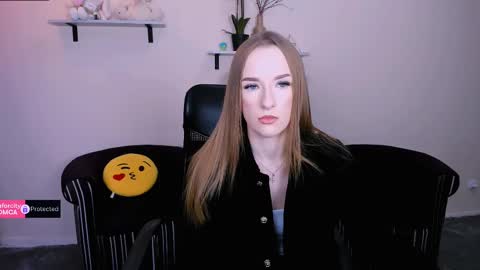 doll_vey online show from February 25, 10:37 am