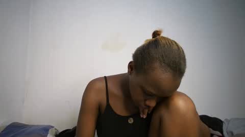 dollberry online show from February 17, 1:32 pm