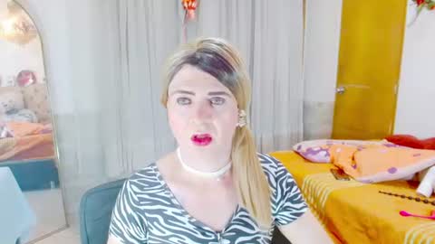ilona online show from June 14, 5:42 am