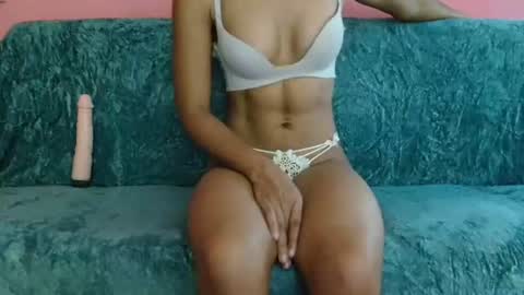 dollepoupee online show from March 17, 6:06 am