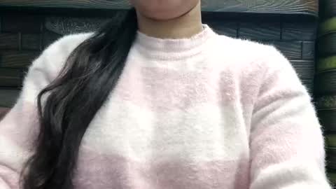 dollmeenu online show from November 19, 8:25 am