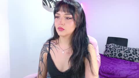 Isabela   Independet model 3 online show from April 26, 1:58 am