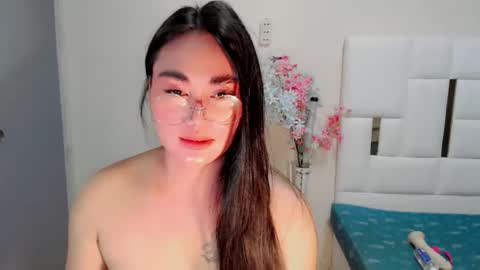 YUMEE online show from September 17, 7:54 am