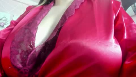 Call me Zoe  online show from October 27, 4:49 am