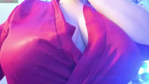 Snapshot of dolly_zoe chatting on June 15, 5:31 am Call me Zoe online show from June 15, 5:31 am