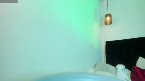 Call me Zoe  online show from June 25, 12:42 pm