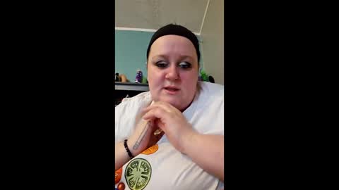 Snapshot of dollydarkside chatting on March 30, 1:01 pm dollydarkside online show from March 30, 1:01 pm