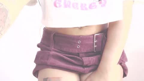 Snapshot of dollysweet666 chatting on February 15, 3:09 am dollysweet666 online show from February 15, 3:09 am