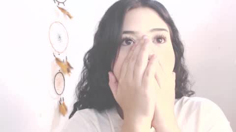 Snapshot of dollysweet666 chatting on February 18, 7:54 am dollysweet666 online show from February 18, 7:54 am