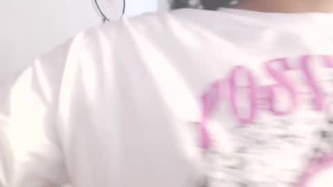 Snapshot of dollysweet666 chatting on February 24, 8:38 am dollysweet666 online show from February 24, 8:38 am