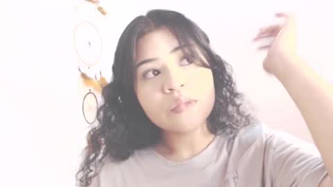 Snapshot of dollysweet666 chatting on February 25, 8:36 am dollysweet666 online show from February 25, 8:36 am