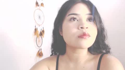 Snapshot of dollysweet666 chatting on March 7, 7:30 am dollysweet666 online show from March 7, 7:30 am