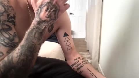 Snapshot of dolo919191 chatting on March 30, 9:27 pm dolo919191 online show from March 30, 9:27 pm