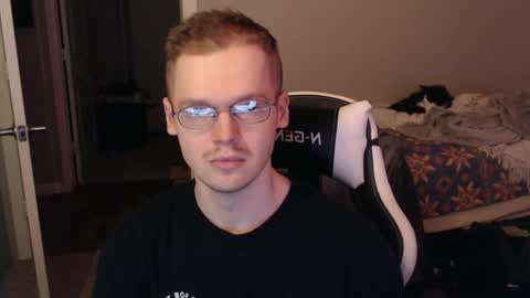 doloresman online show from February 18, 12:48 am