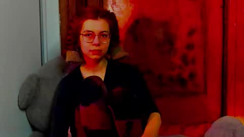 Dolores Sage online show from April 29, 9:21 pm