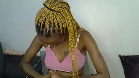 dolsexy online show from April 27, 8:01 am