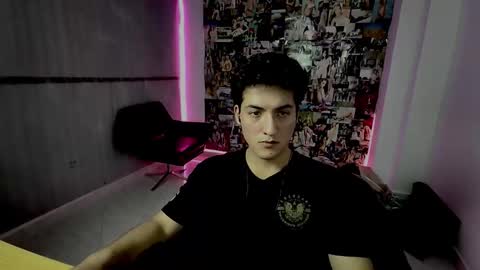 dom_viktor online show from September 15, 5:18 am