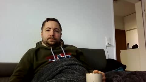 dombio_12 online show from February 22, 11:35 am