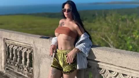 Snapshot of dominantgoddessontop chatting on February 23, 6:45 pm CALL ME BABY BELLA online show from February 23, 6:45 pm