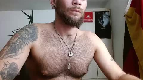 Logan - INDEPENDET MODEL online show from June 6, 10:58 pm