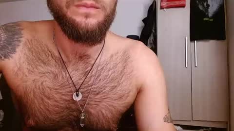 Logan - INDEPENDET MODEL online show from July 6, 6:10 am