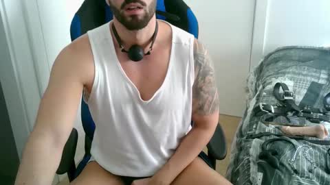 DominatedTitan online show from October 24, 9:17 am