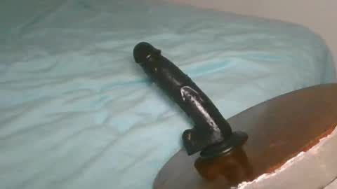 Snapshot of domingodelluvia chatting on February 22, 9:46 pm Alzest online show from February 22, 9:46 pm