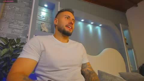 dominic de luca online show from May 25, 4:51 am