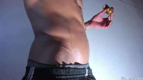 Snapshot of dominic_donnovan chatting on December 3, 9:29 am DOMI online show from December 3, 9:29 am