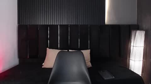 Dominic online show from November 22, 10:42 pm